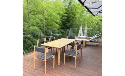 Upgrade your backyard! Select modern outdoor furniture to make leisure time more comfortable