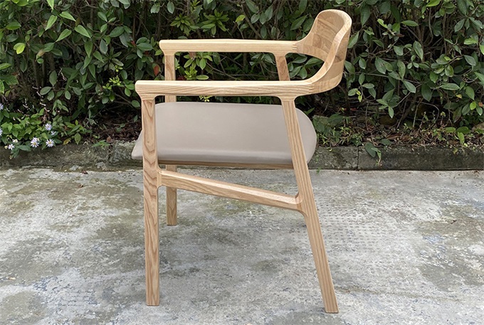 Western restaurant modern minimalist solid wood soft dining chair